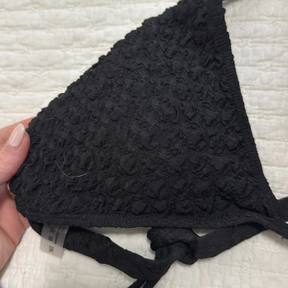 NWOT Black Textured Bikini Top
